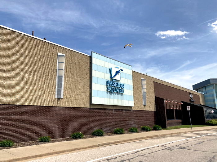 Fashion Square Mall - June 15 2022 Photo (newer photo)